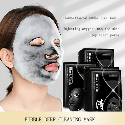 User applying the SAMANLI Bamboo Charcoal Bubble mask for cooling sensation and pore shrinking.